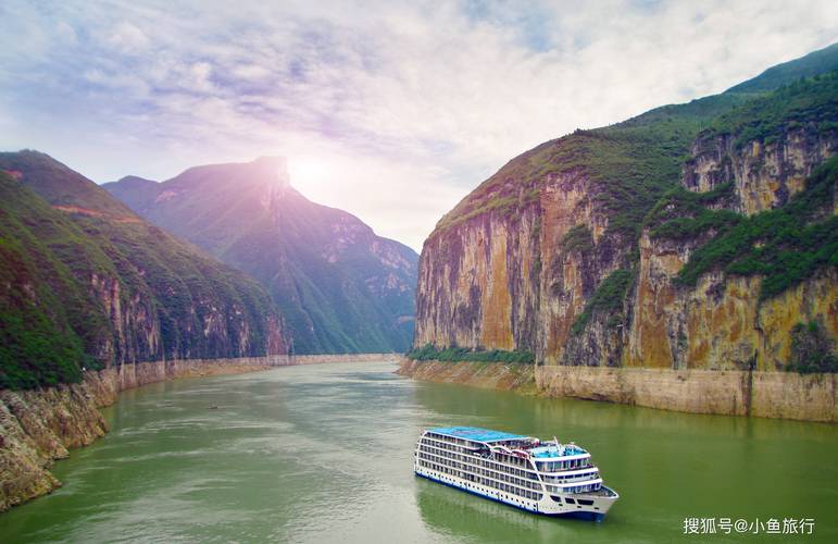 三峡旅游最佳时间_千万别去邮轮游三峡