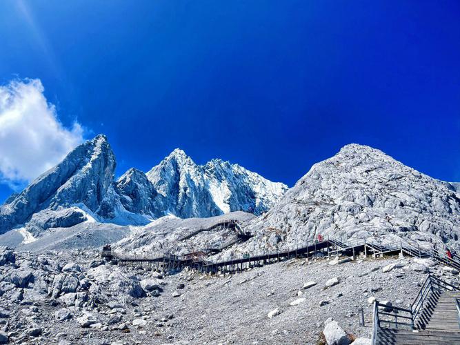 玉龙雪山游玩攻略_玉龙雪山游玩攻略必去景点